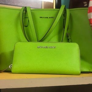 Michael Kors purse